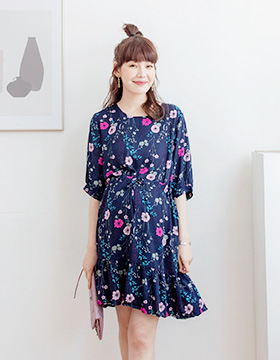 651552 Maternity Wear: Midsummer colorful flower waist drawstring cotton and linen short dress $23.00