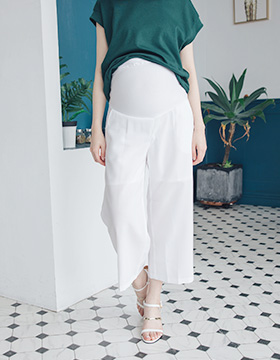 660470 Fashion Fitted Chiffon Maternity Pants with Wide Legs and Adjustable Yoga Waist M-XL, Made in Korea $32.00